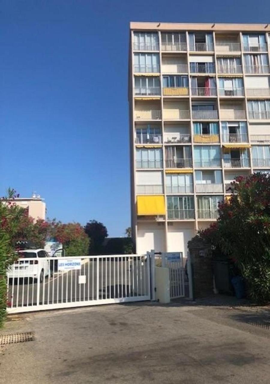 Studio Direct Plage Le Lavandou Exterior photo