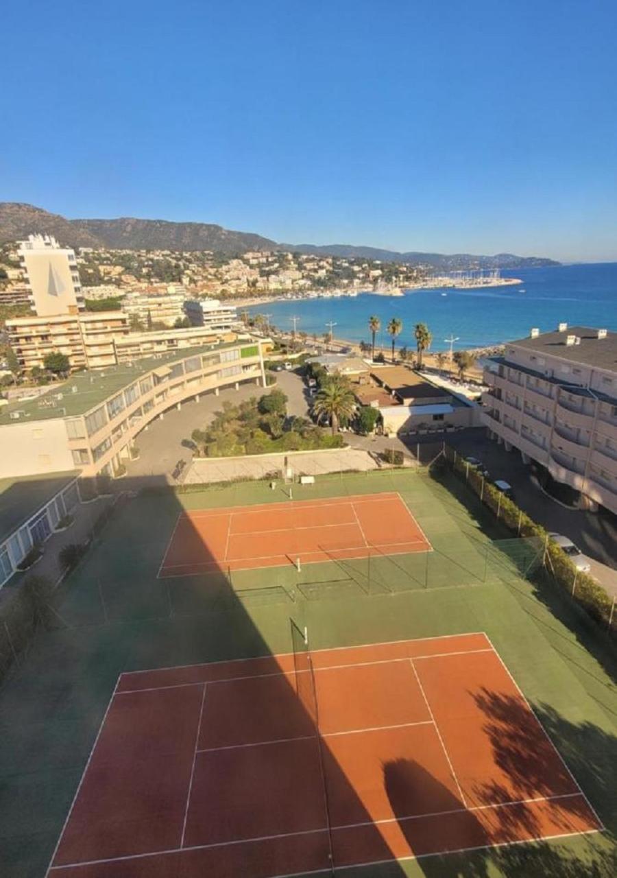 Studio Direct Plage Le Lavandou Exterior photo